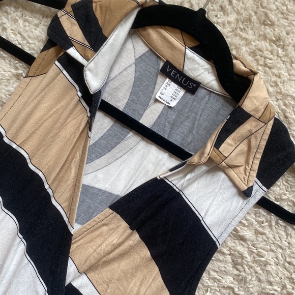 VENUS Black, White, and Tan Maxi Dress - Picture 3 of 6